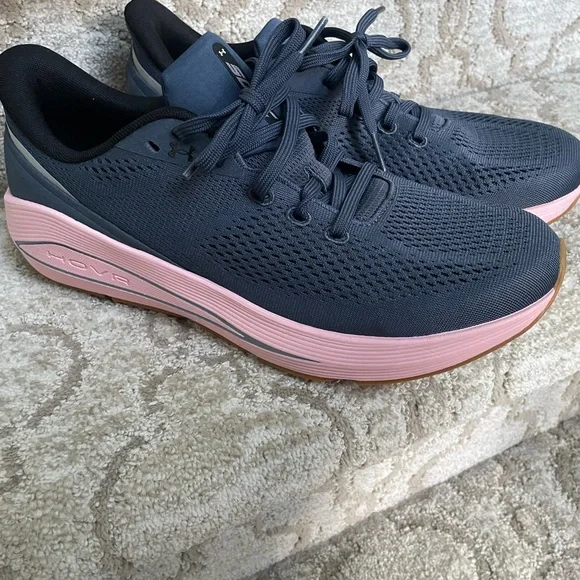 Women's Under Armour Sonic 7 - Picture 2 of 5
